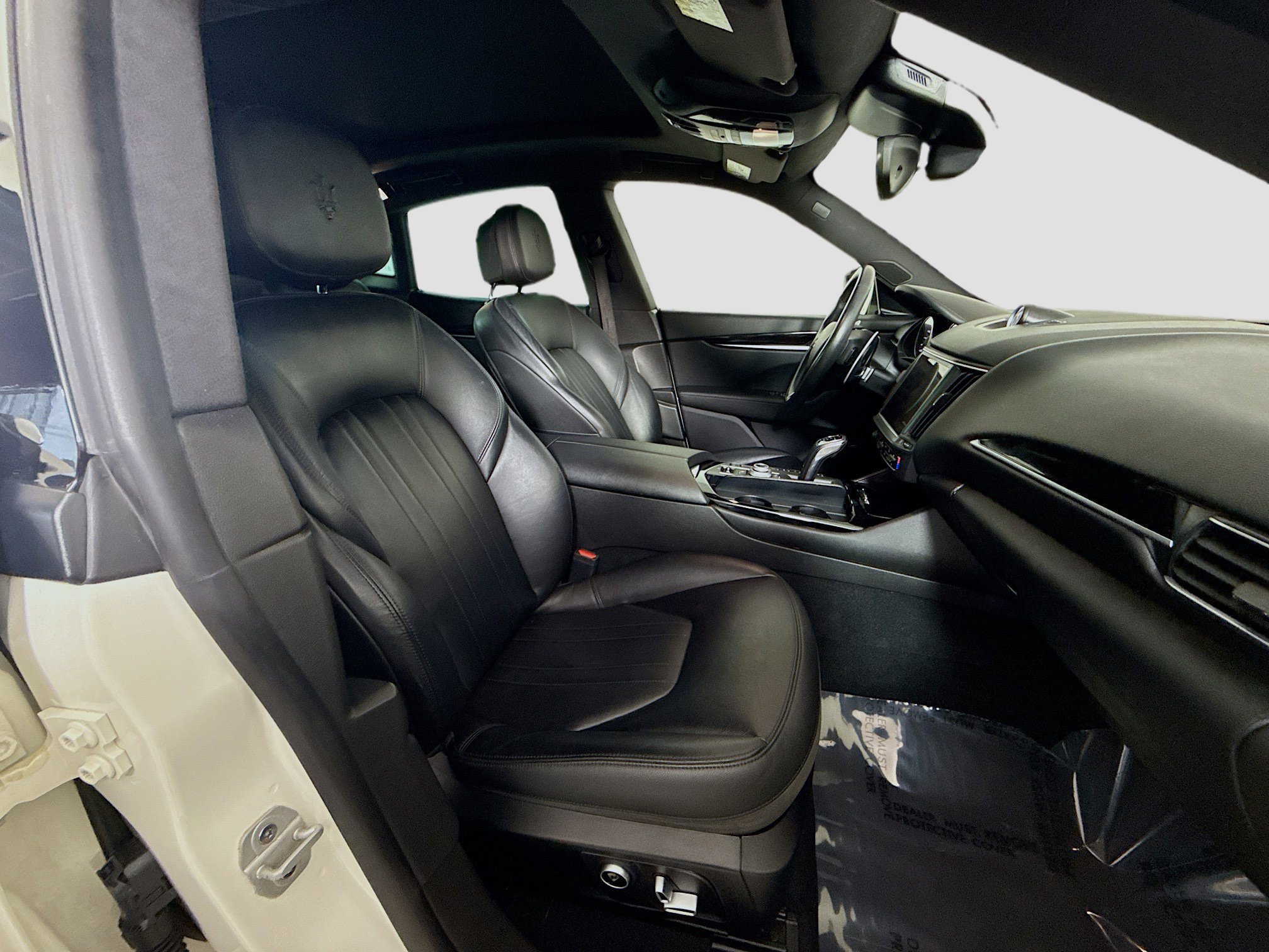 Used 2023 Maserati Levante Modena image 29