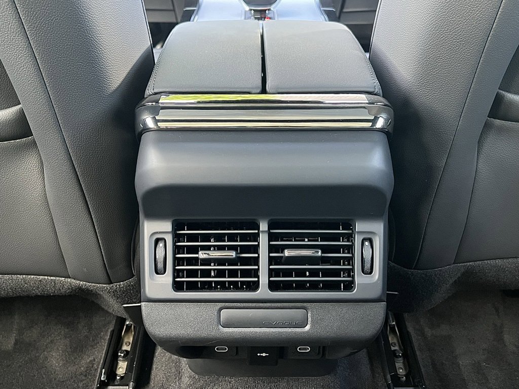 Used 2025 Land Rover Range Rover Evoque S image 44