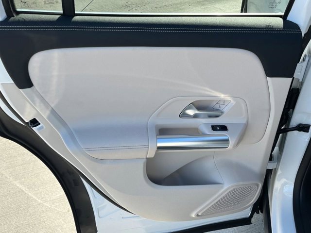 New 2026 Mercedes-Benz GLA 250 image 16