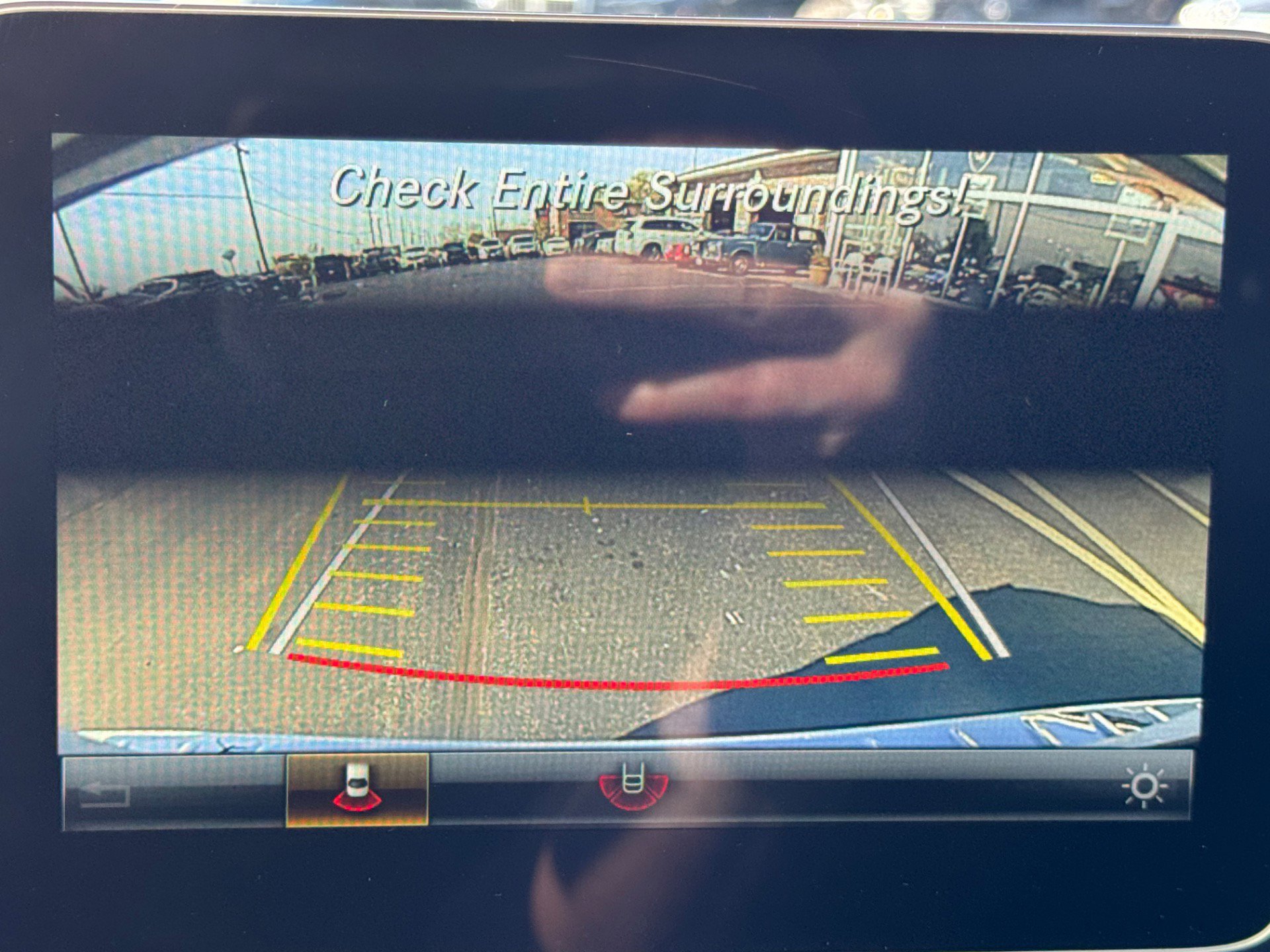 Used 2019 Mercedes-Benz GLA 250 4MATIC image 28