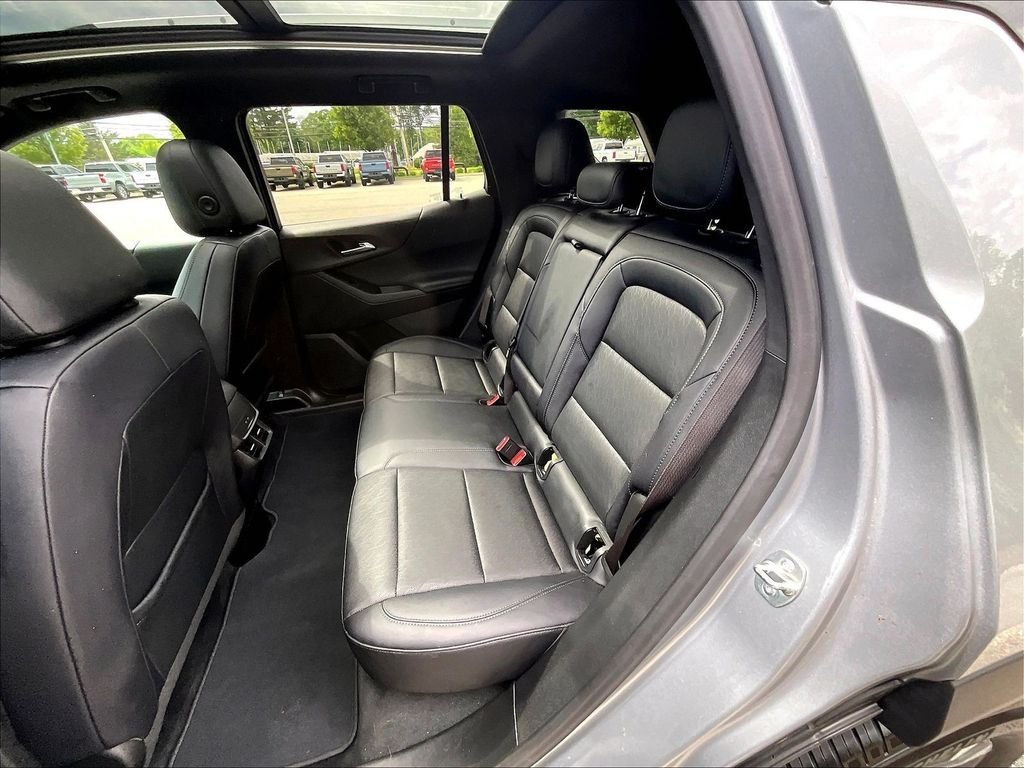 Used 2025 Chevrolet Equinox LT w/ Convenience Package II AWD/4WD image 15