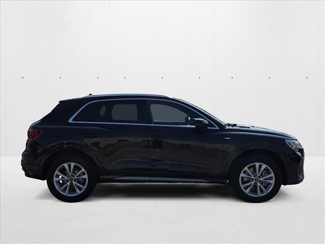 New 2025 Audi Q3 2.0T Premium w/ Convenience Package image 4