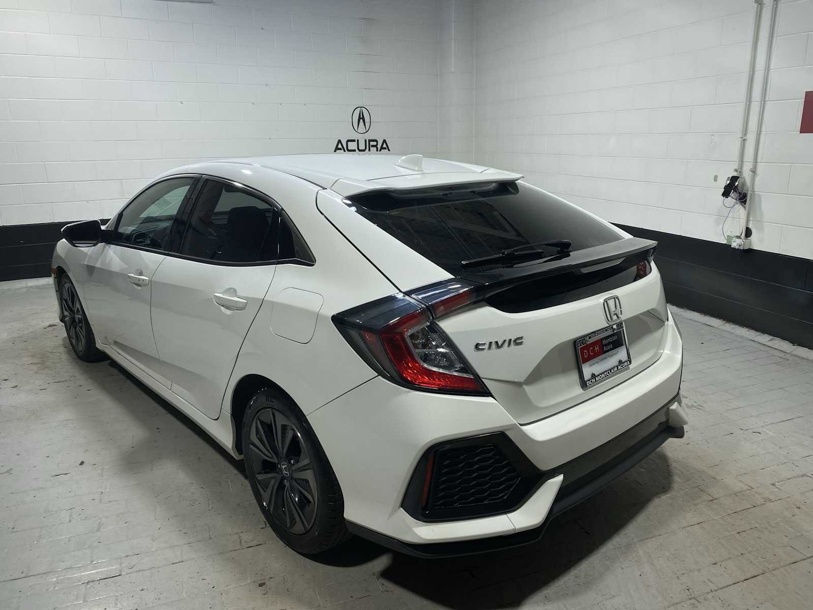 Used 2018 Honda Civic EX image 4