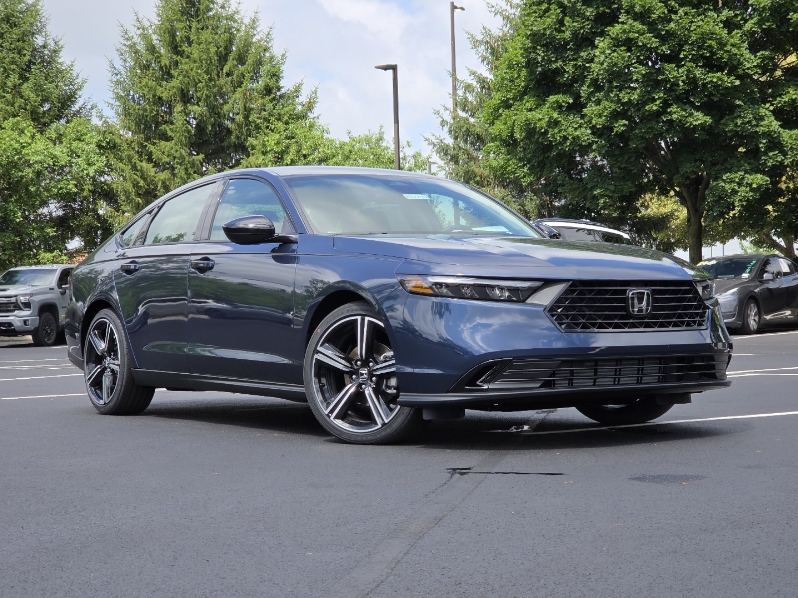 New 2026 Honda Accord SE video 2