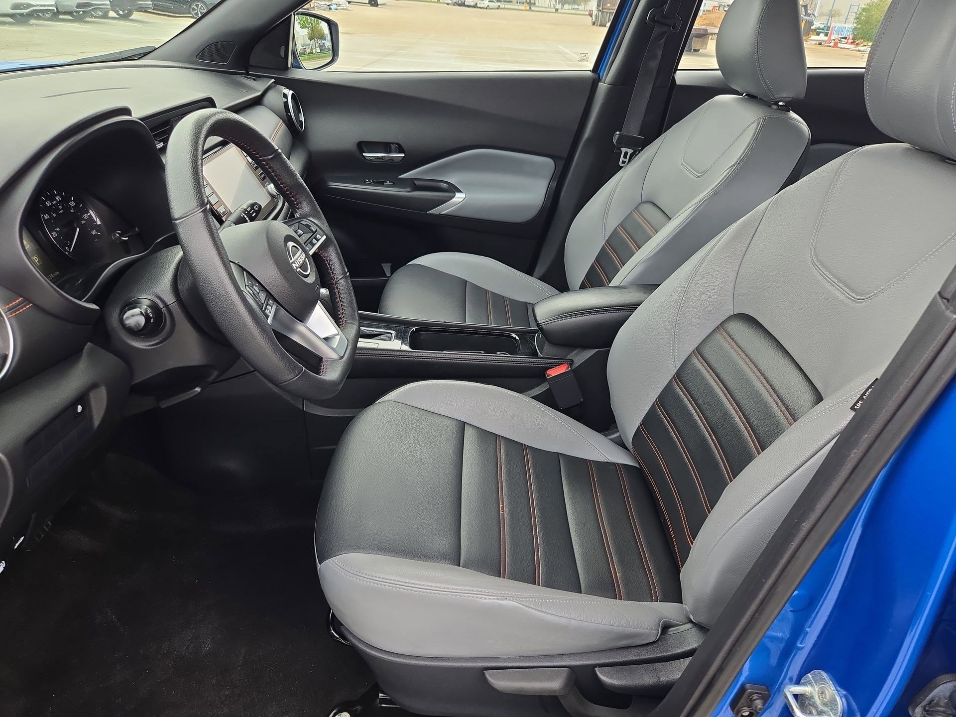 Used 2023 Nissan Kicks SR w/ SR Premium Package image 15