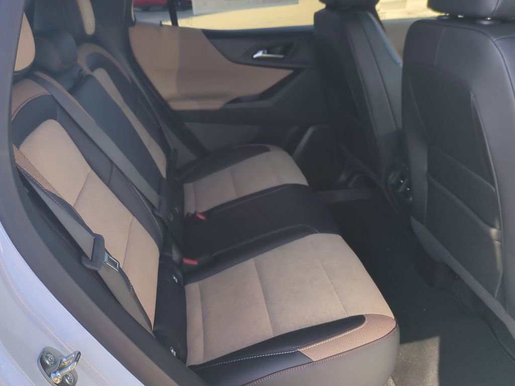 New 2026 Chevrolet Equinox ACTIV w/ Convenience Package III image 26