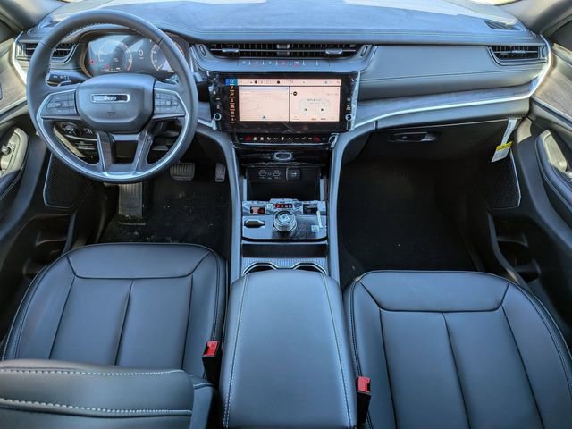 New 2026 Jeep Grand Cherokee Limited w/ Limited Altitude Package image 16