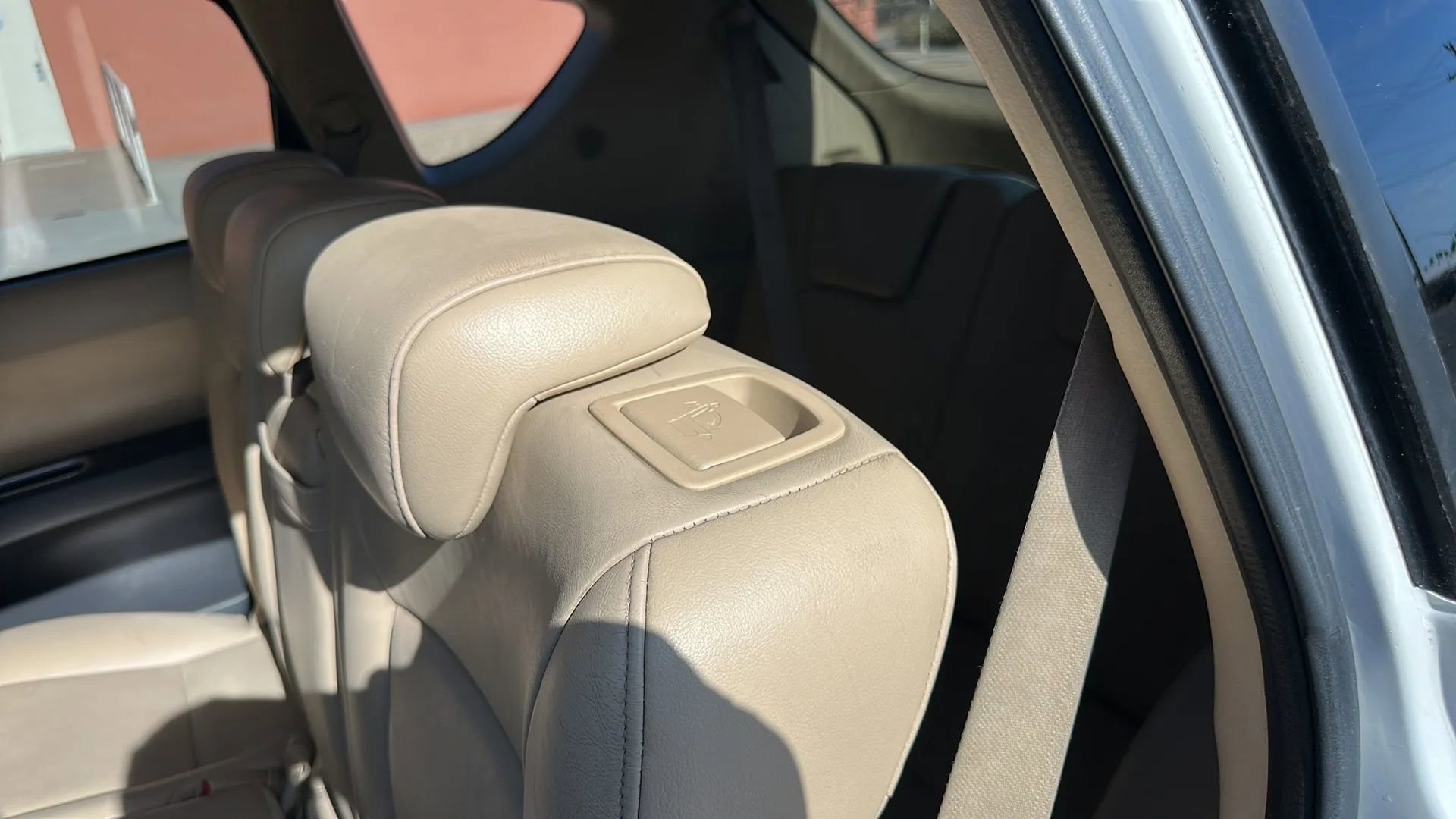 Used 2006 Subaru Tribeca Limited image 25