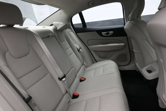 Used 2023 Volvo S60 B5 Plus FWD image 30