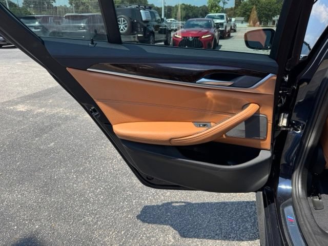 Used 2020 BMW M550i xDrive AWD/4WD image 15