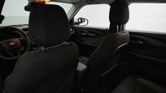 Used 2022 Chevrolet TrailBlazer LT w/ Convenience Package image 19