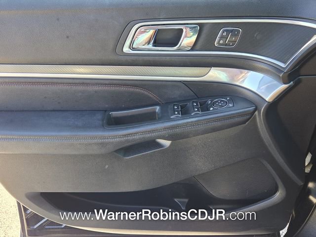 Used 2016 Ford Explorer Sport w/ Equipment Group 401A AWD/4WD image 31