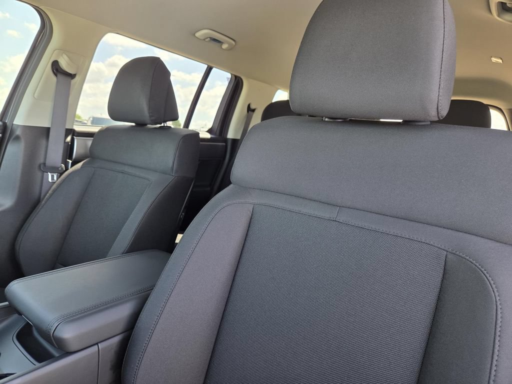 New 2027 Hyundai Santa Fe SE FWD image 23