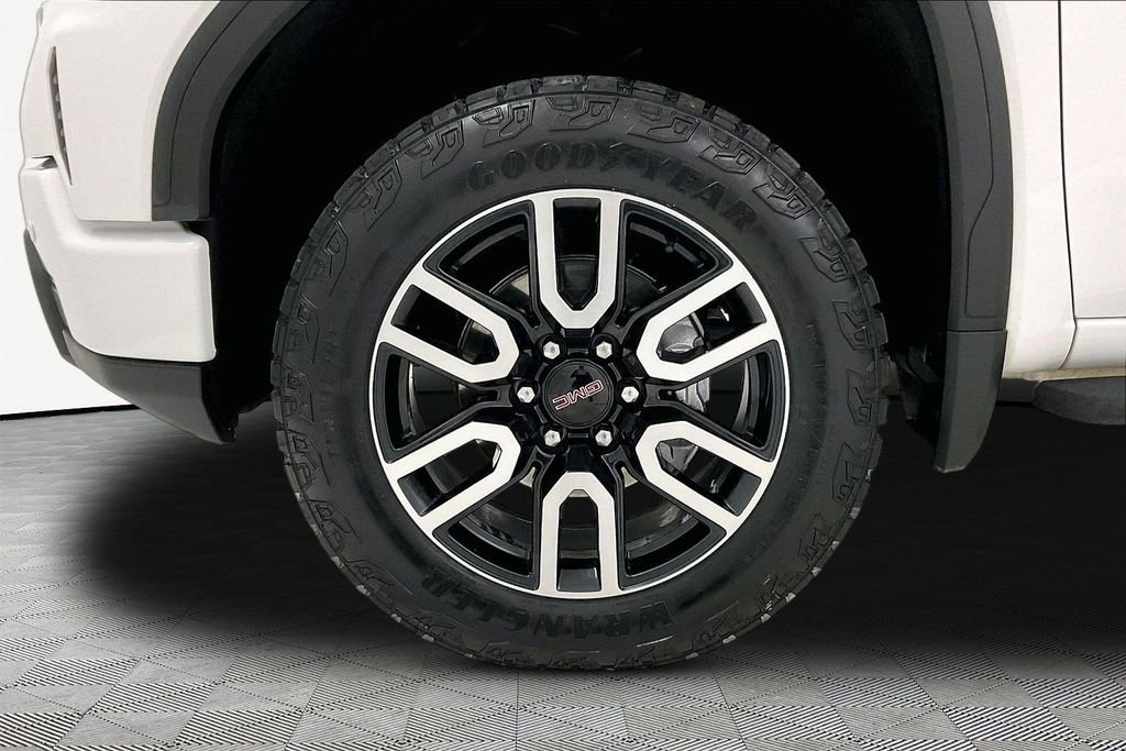 Used 2023 GMC Sierra 1500 AT4 w/ AT4 Premium Package image 27