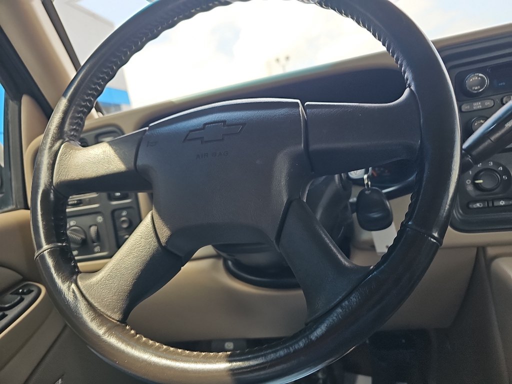Used 2005 Chevrolet Silverado 2500 LS AWD/4WD image 15