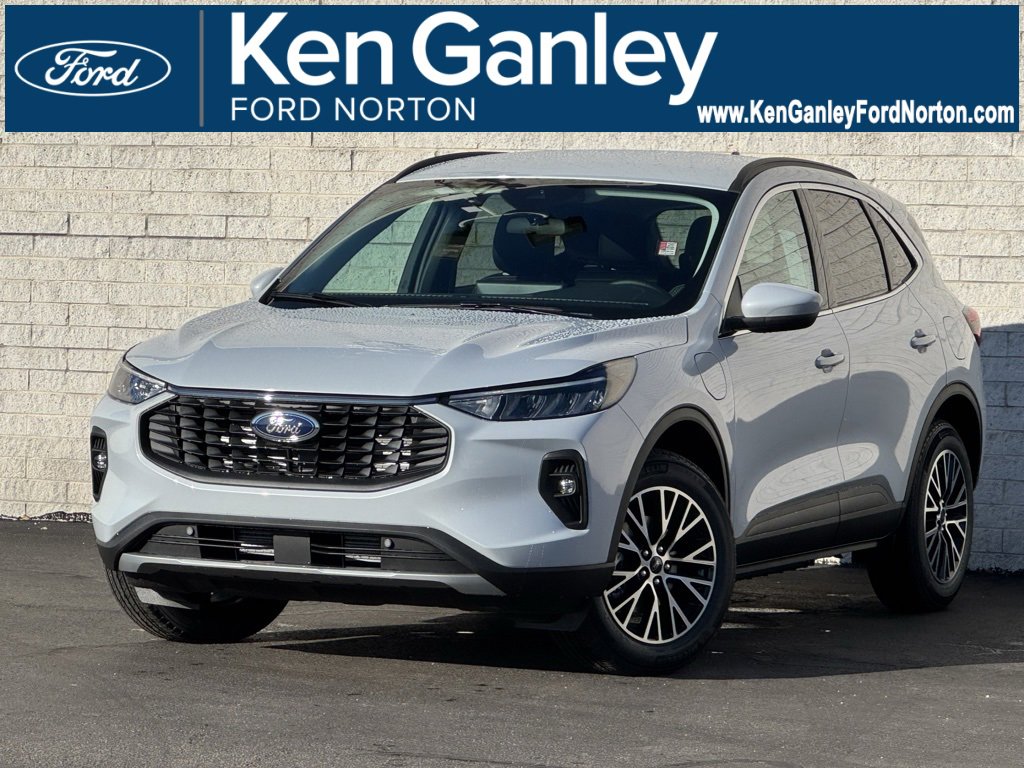 New 2025 Ford Escape SE