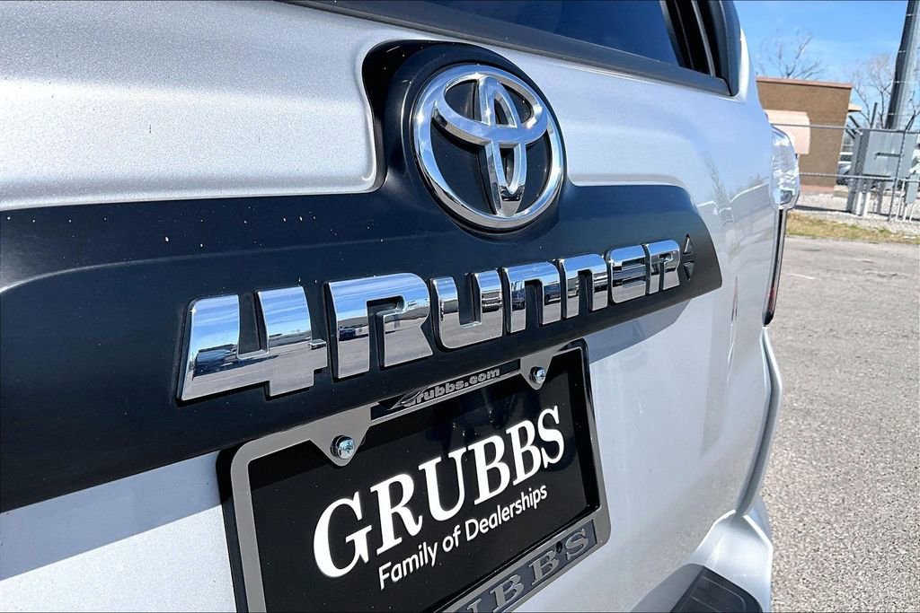 Used 2024 Toyota 4Runner TRD Off-Road Premium image 43