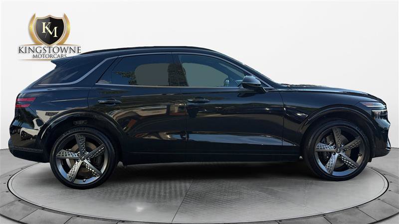 Used 2024 Genesis GV70 3.5T Sport w/ Sport Prestige Package AWD/4WD image 6