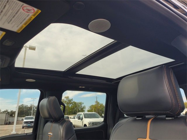 Used 2024 Ford F250 Platinum image 31