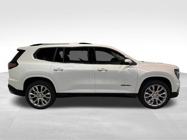Used 2024 GMC Acadia Denali w/ Super Cruise Package FWD image 4