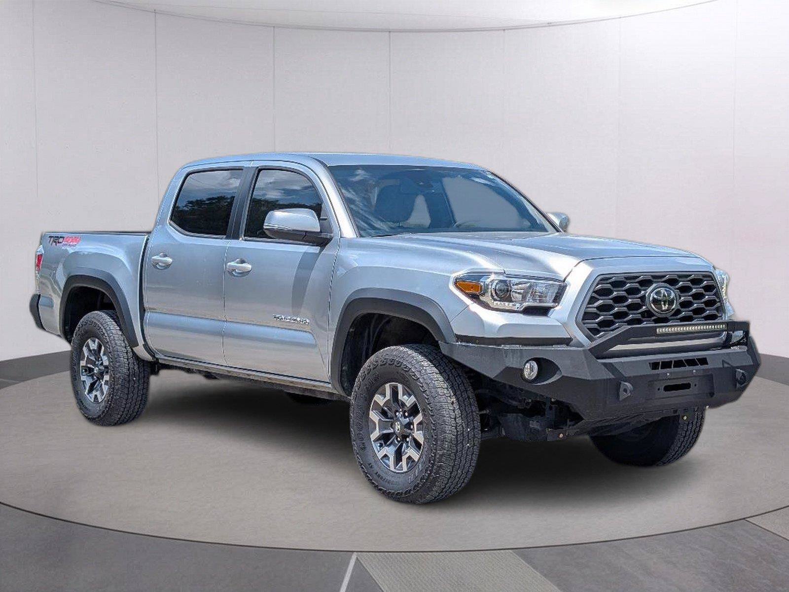 Used 2023 Toyota Tacoma TRD Off-Road AWD/4WD image 9