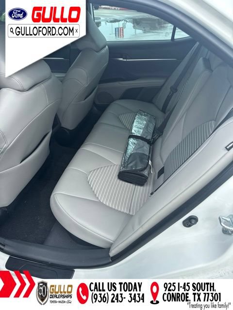 Used 2022 Toyota Camry SE FWD image 9