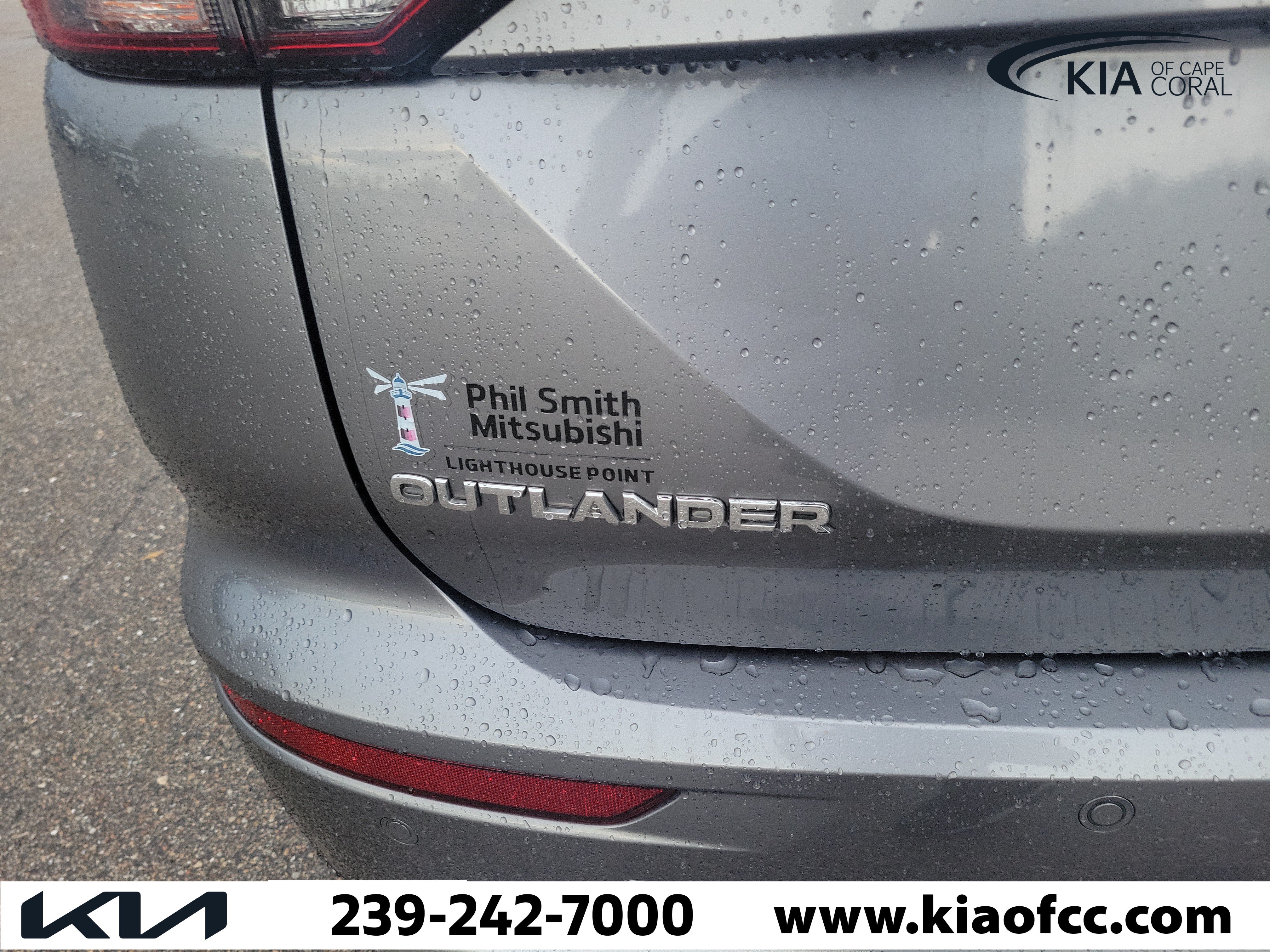 Used 2022 Mitsubishi Outlander SE FWD image 12