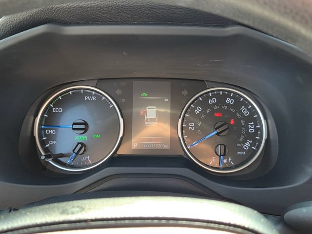 Used 2019 Toyota RAV4 XLE w/ Carpet Mat Package AWD/4WD image 27