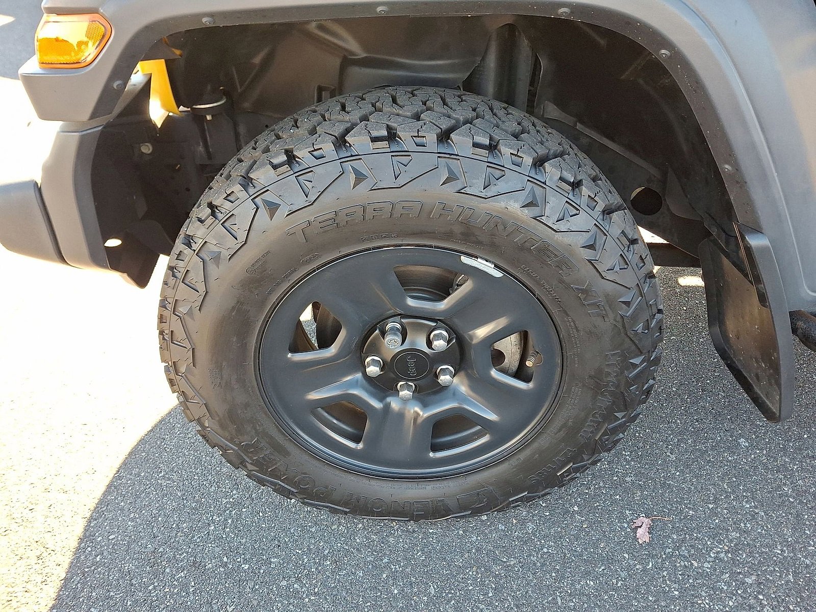 Used 2020 Jeep Wrangler Unlimited Sport image 32