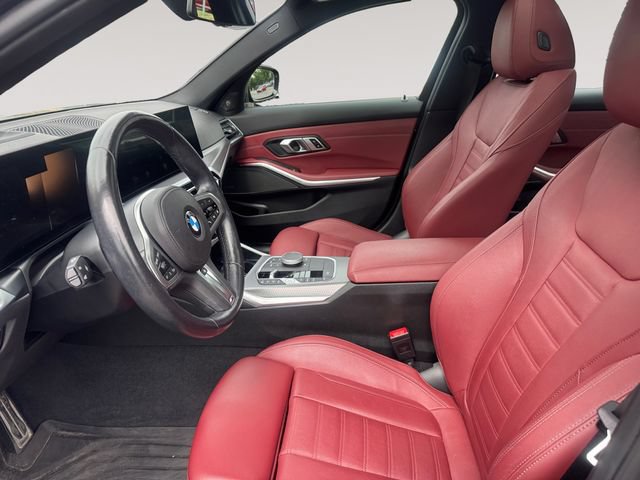 Used 2023 BMW 330i xDrive Sedan w/ M Sport Package AWD/4WD image 9