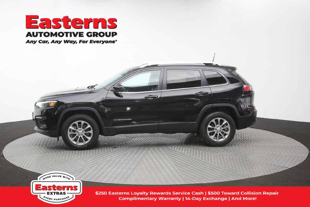 Used 2021 Jeep Cherokee Latitude Plus AWD/4WD image 60