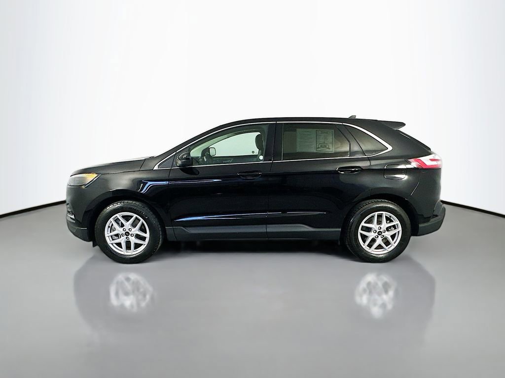 Used 2024 Ford Edge SEL AWD/4WD image 4