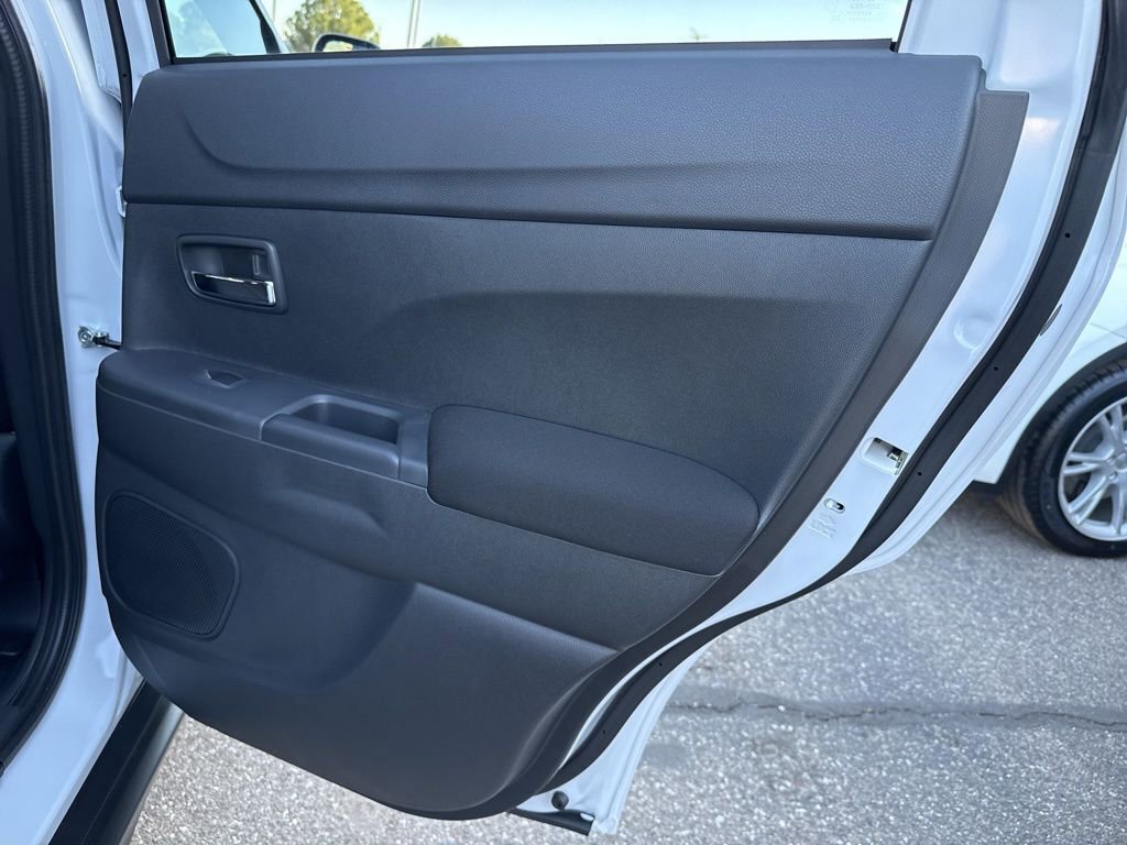 New 2026 Mitsubishi Outlander Sport ES image 29