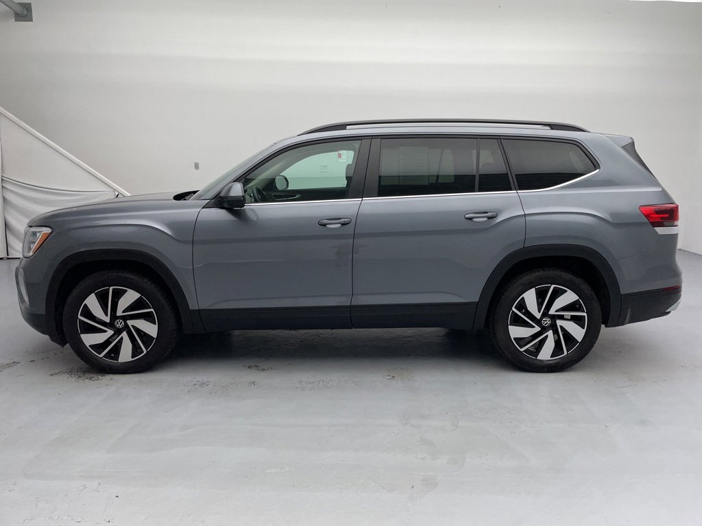 Used 2024 Volkswagen Atlas SE image 7