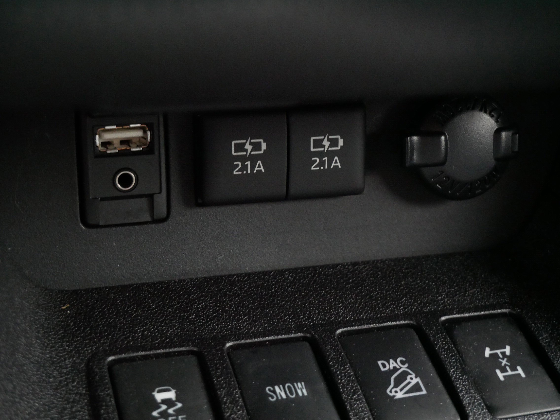 Used 2018 Toyota Highlander Limited image 30