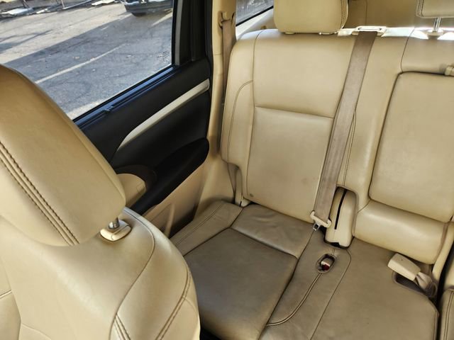 Used 2016 Toyota Highlander XLE image 14