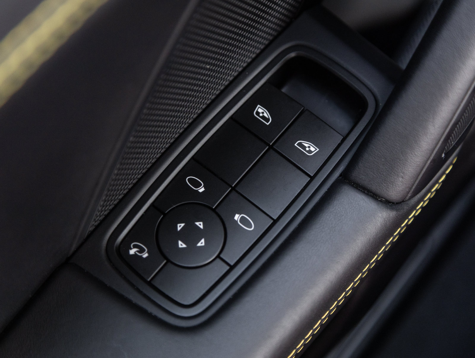 Certified 2023 Porsche 911 Turbo S AWD/4WD image 19