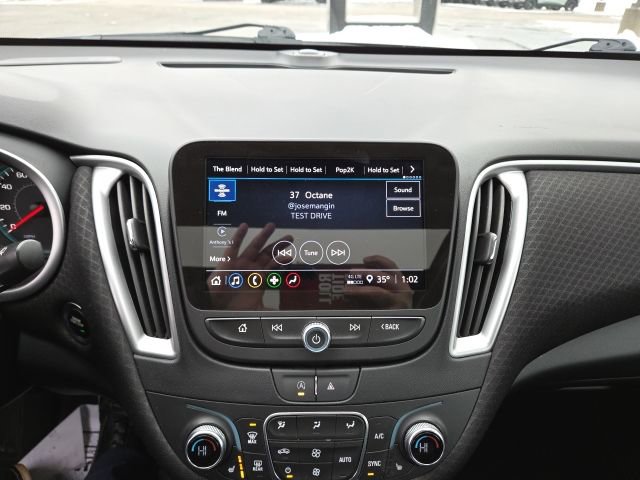 Used 2024 Chevrolet Malibu LT image 54