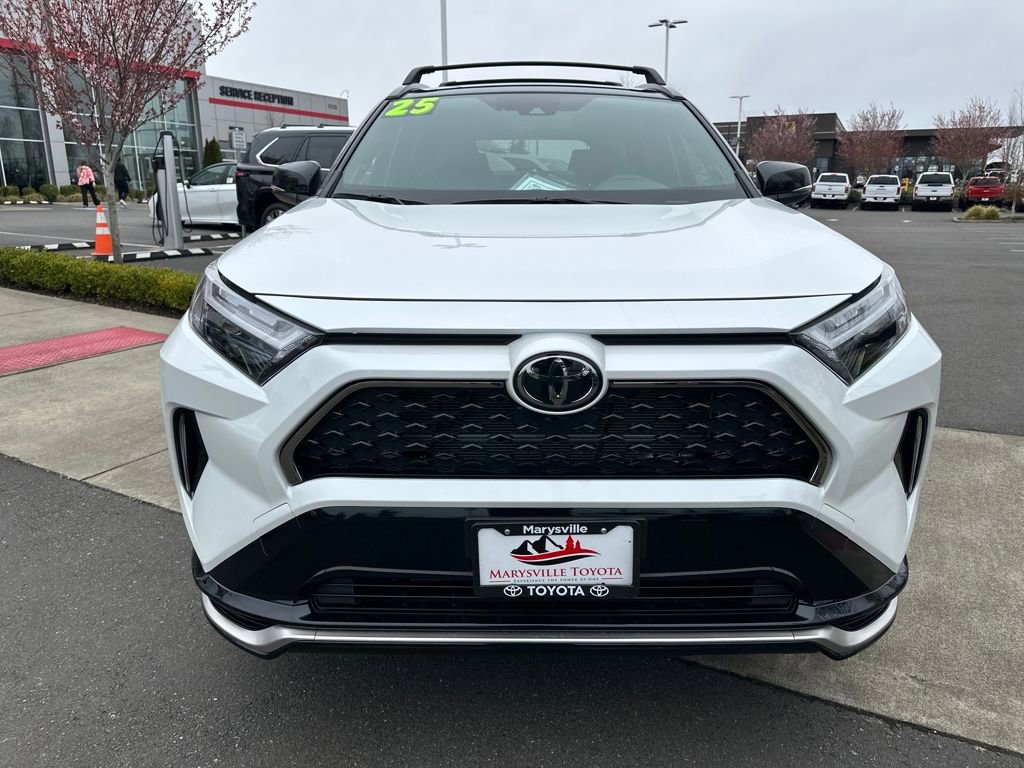 Used 2025 Toyota RAV4 XSE w/ Weather Package image 8