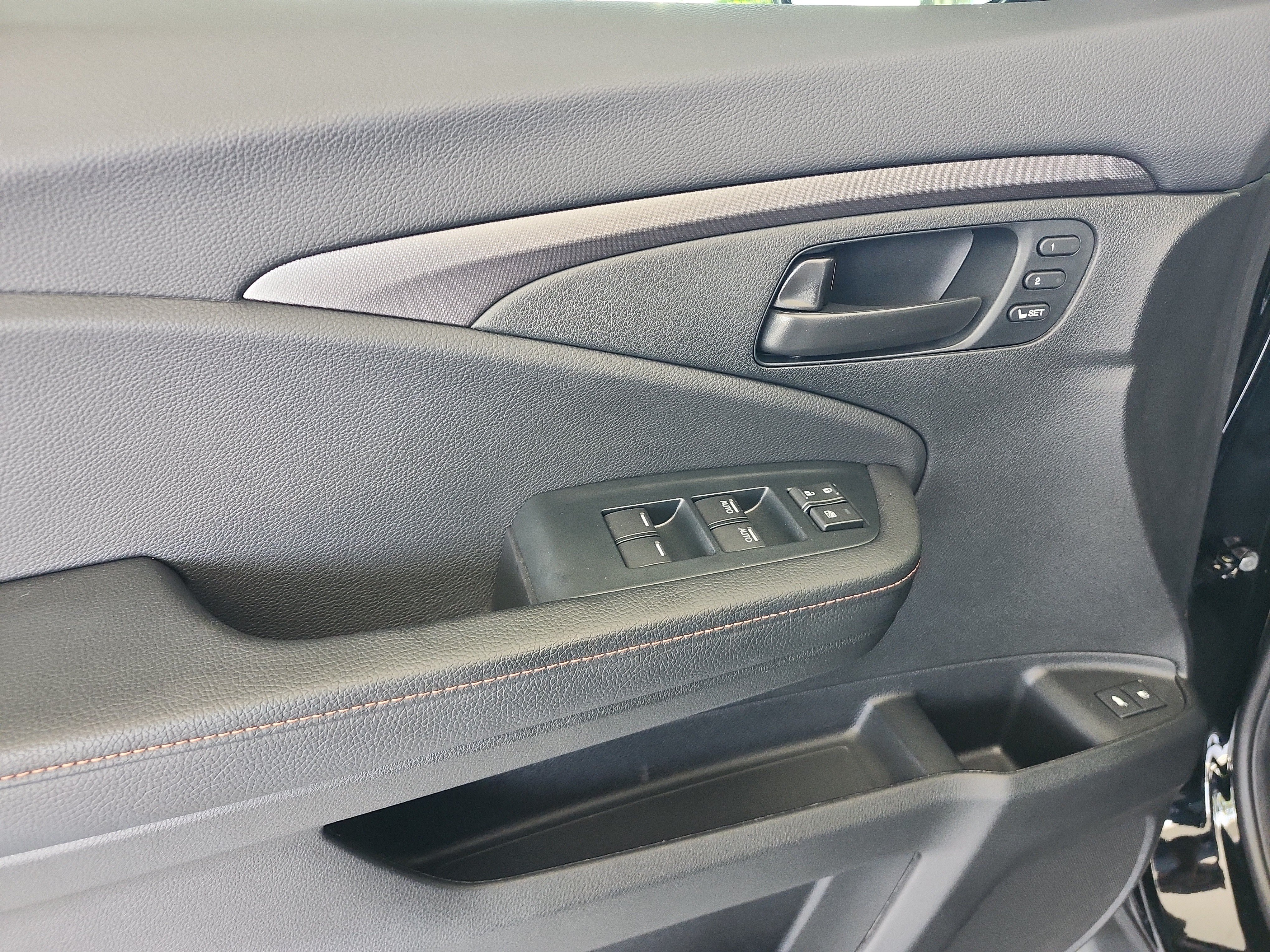Used 2023 Honda Passport TrailSport image 18