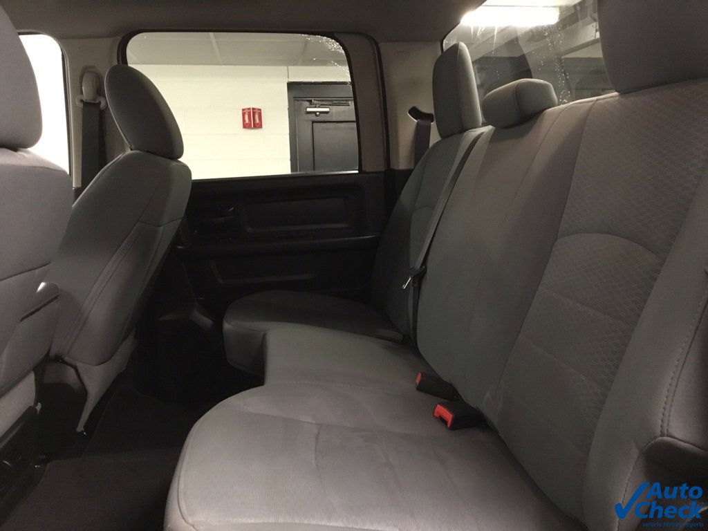 Used 2016 RAM 3500 Tradesman w/ Chrome Appearance Group image 26