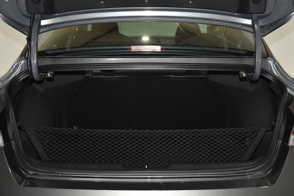 Certified 2025 Hyundai Elantra SEL FWD image 30
