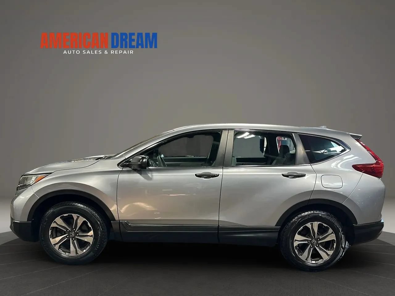 Used 2017 Honda CR-V LX image 2