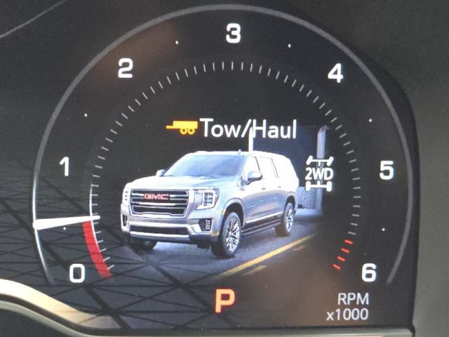 Used 2024 GMC Yukon XL SLE w/ Gmc Pro Safety Plus Package AWD/4WD image 7