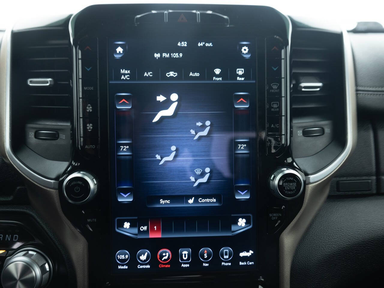 Used 2019 RAM 2500 Laramie w/ Night Edition AWD/4WD image 40