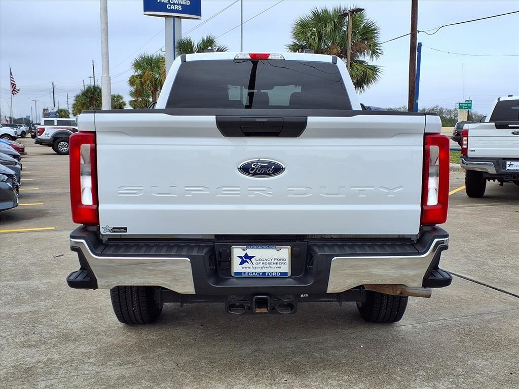 Certified 2025 Ford F250 XLT image 5