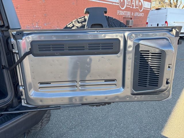 Used 2024 Ford Bronco Badlands image 44