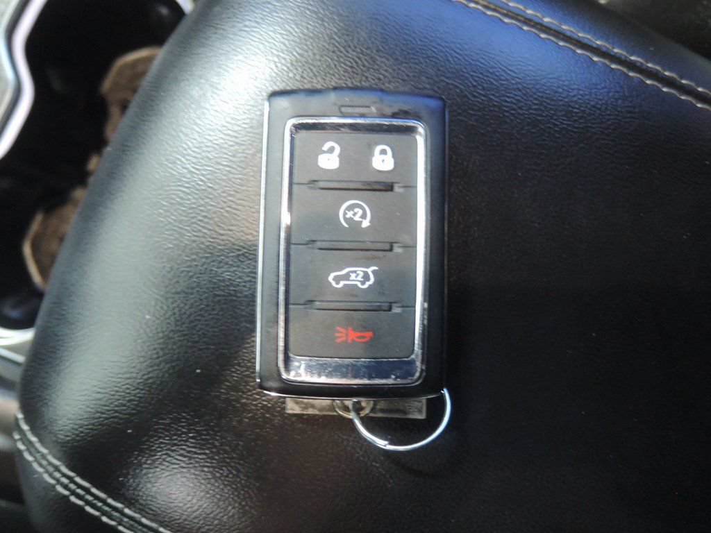 Used 2024 Jeep Grand Cherokee L Limited AWD/4WD image 40