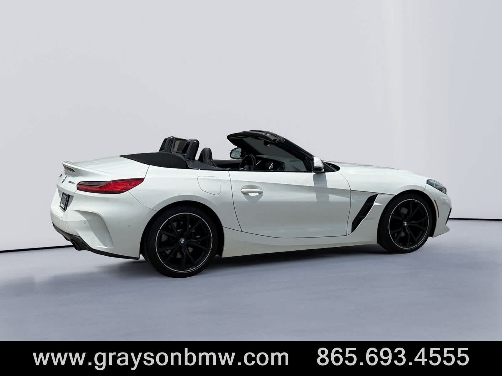 Used 2023 BMW Z4 sDrive30i w/ Premium Package RWD image 3