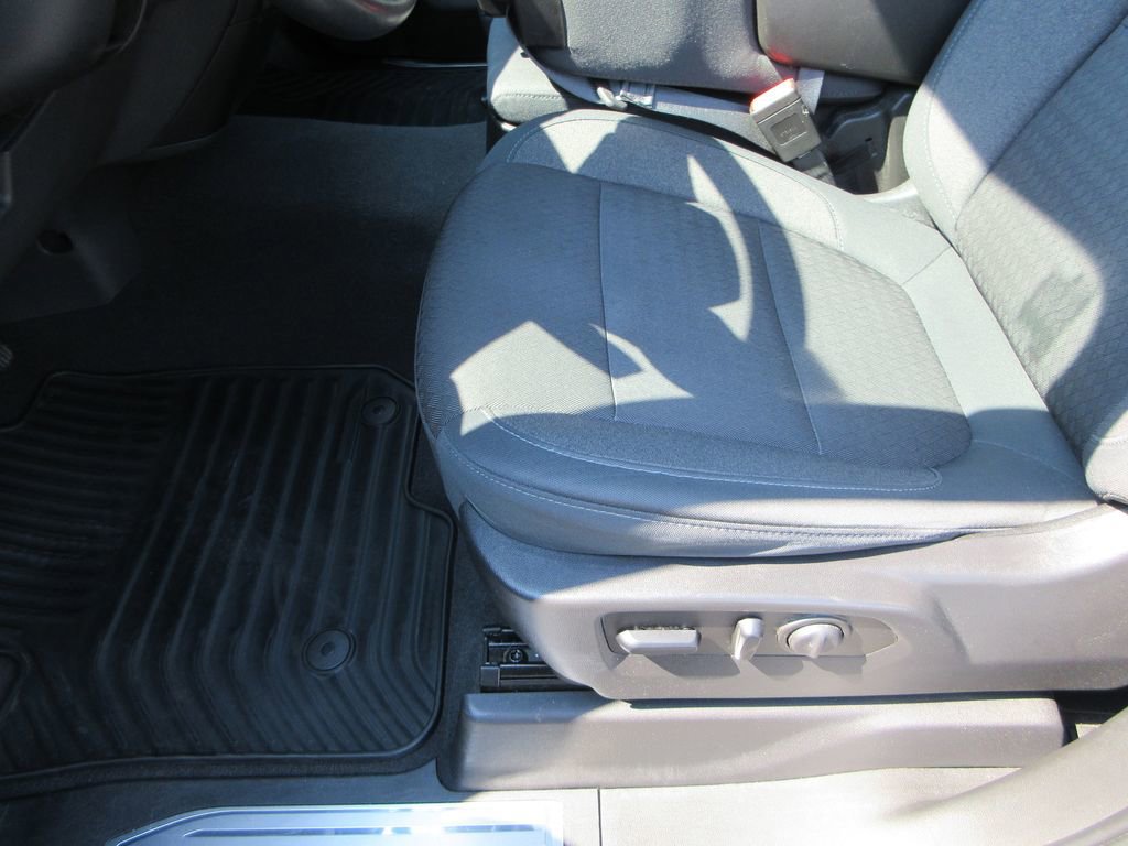 Used 2019 Chevrolet Silverado 1500 LT w/ All-Star Edition image 24